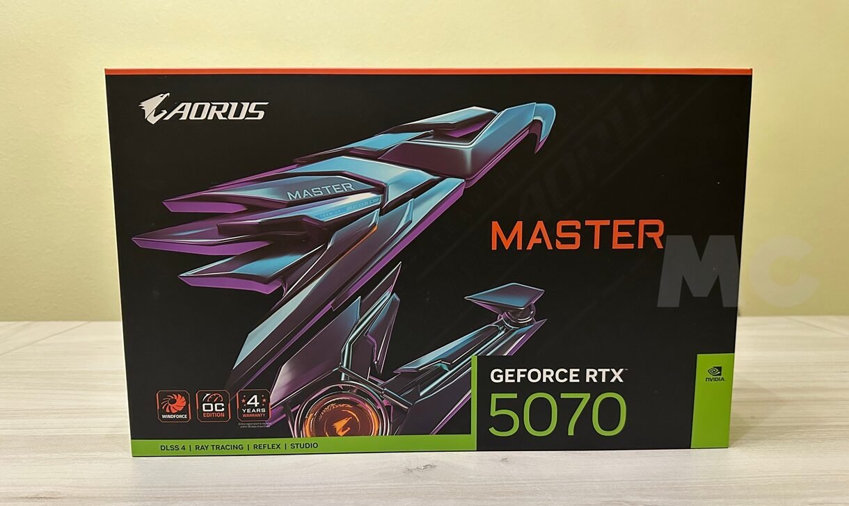 AORUS-GeForce-RTX-5070-MASTER-22