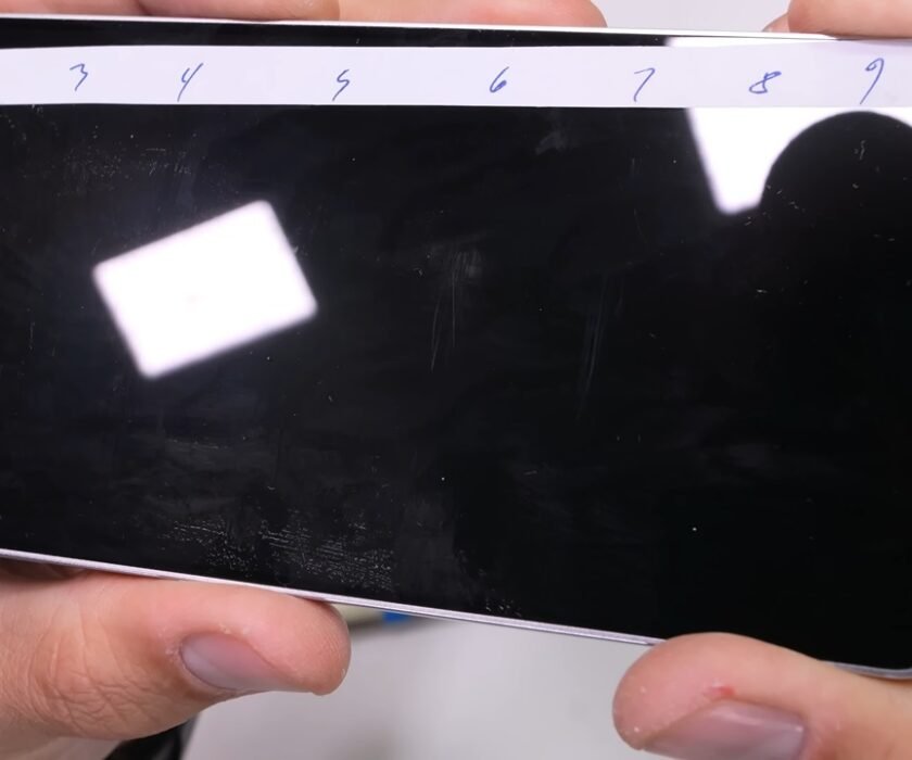 Galaxy-S25-Edge-aranazos