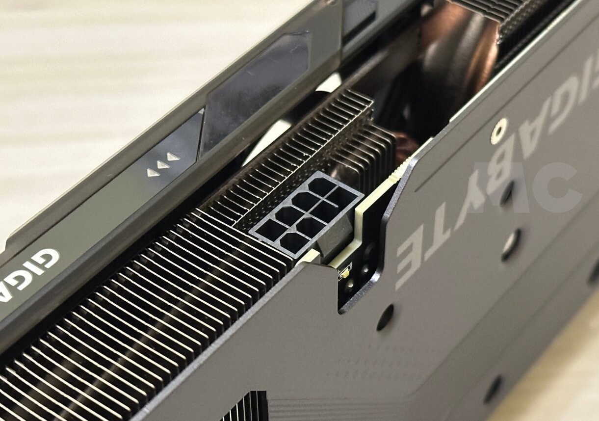 Radeon-RX-9060-XT-3