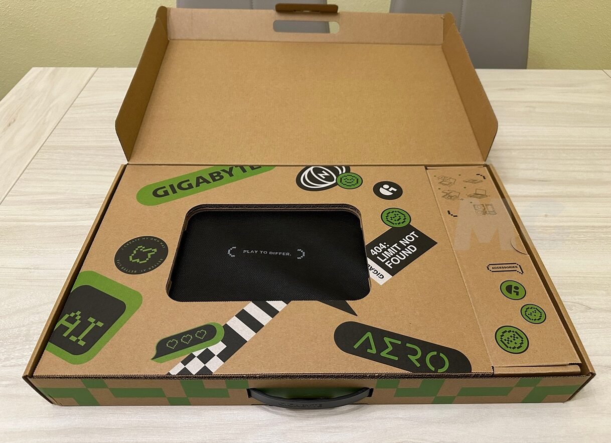 GIGABYTE-AERO-X16-8-1
