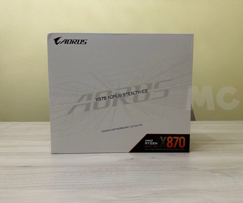 GIGABYTE-X870-AORUS-STEALTH-ICE-49