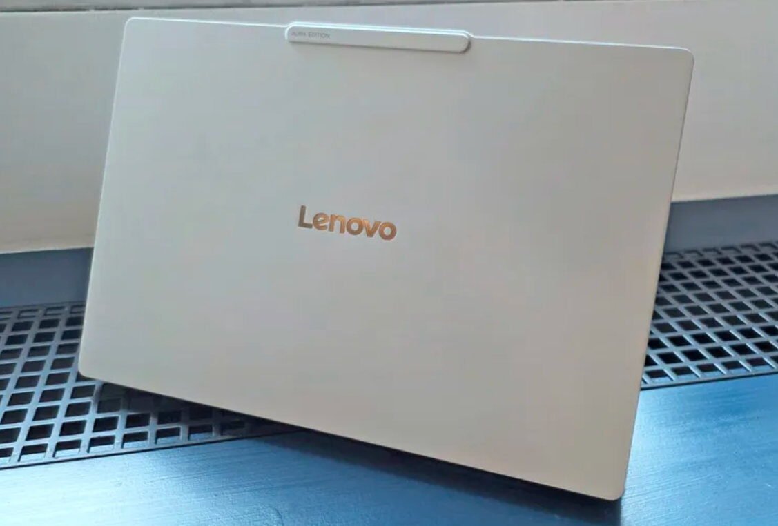 Lenovo-Yoga-Slim-7i_2