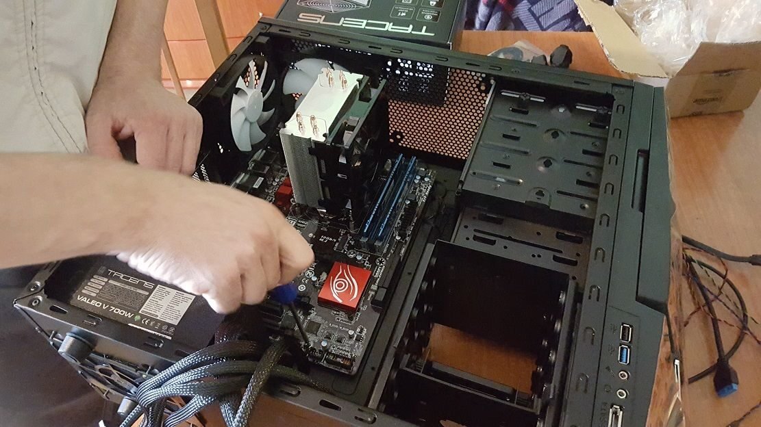 PC-con-DDR3-en-placa