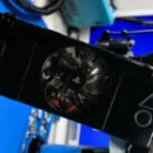 Esta PlayStation 4 portátil con pantalla OLED es un sueño hecho realidad