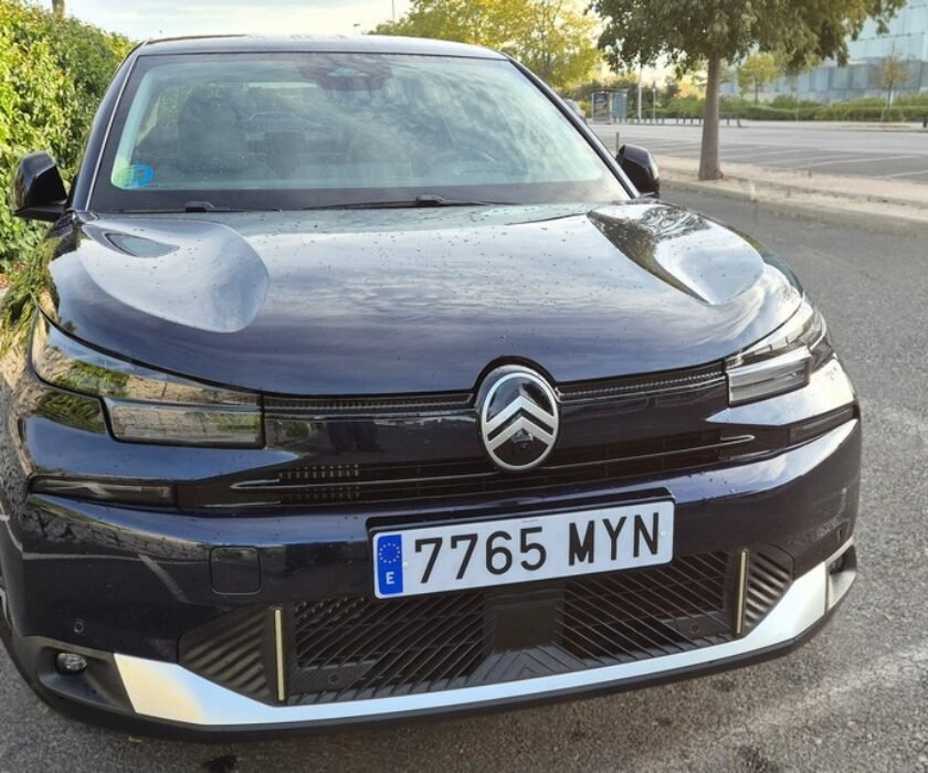 Citroen-C4-X-MHEV-00014