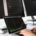 Cómo conectar un portátil a un monitor y aprovechar las ventajas de la multipantalla