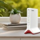 FRITZ!Box 6825 4G ya disponible en España: olvídate del cable de red, y de los enchufes