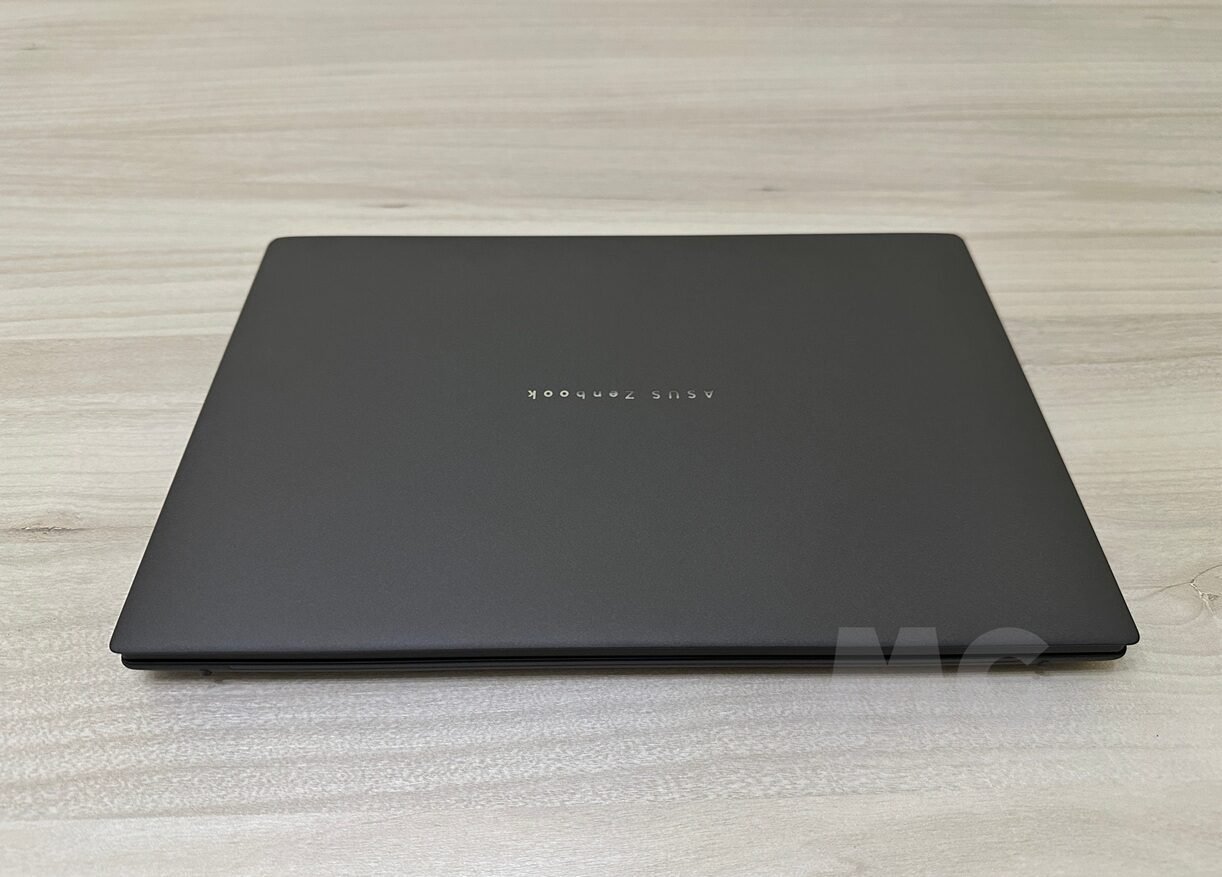 ASUS-Zenbook-DUO-2026-6
