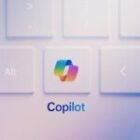 Microsoft retira Copilot por un lado y lo devuelve por otro