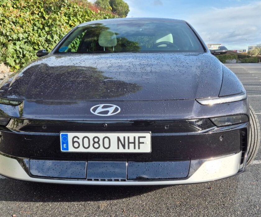 Hyundai-Ioniq-6-00027