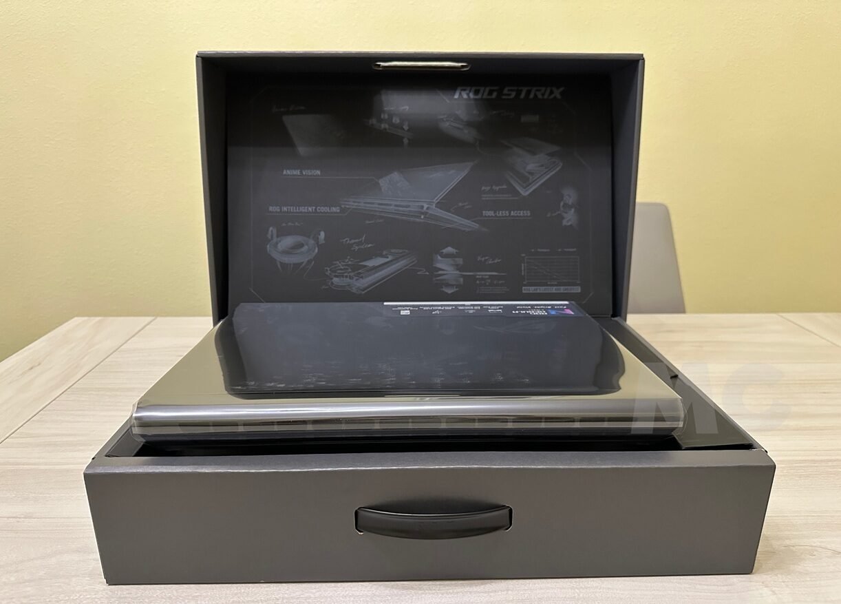 ASUS-ROG-Strix-SCAR-18-2026-35