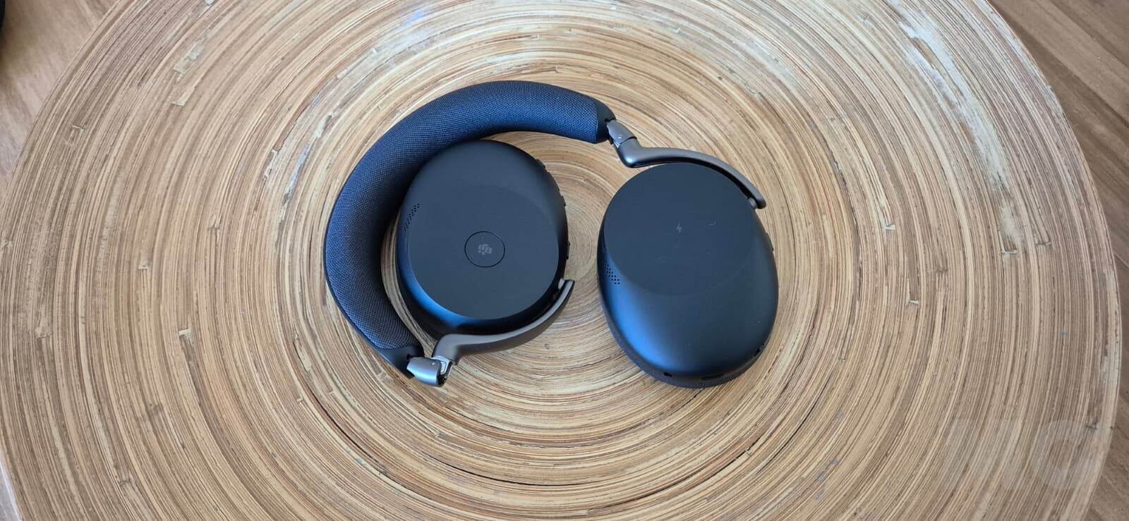 Jabra-Evolve3-85-7