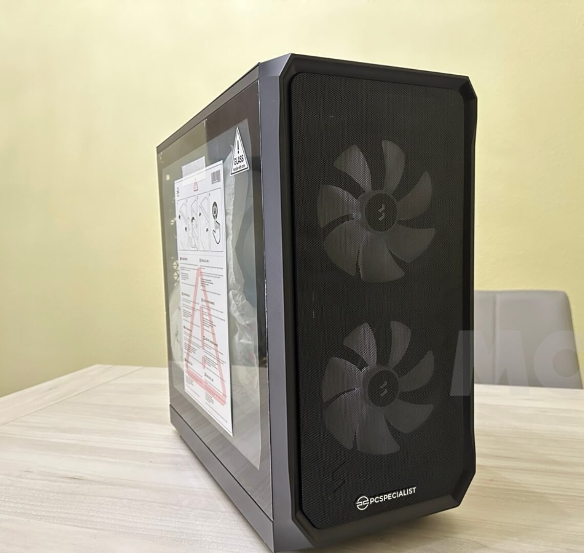 PCSpecialist-Onyx-Extreme-III-1