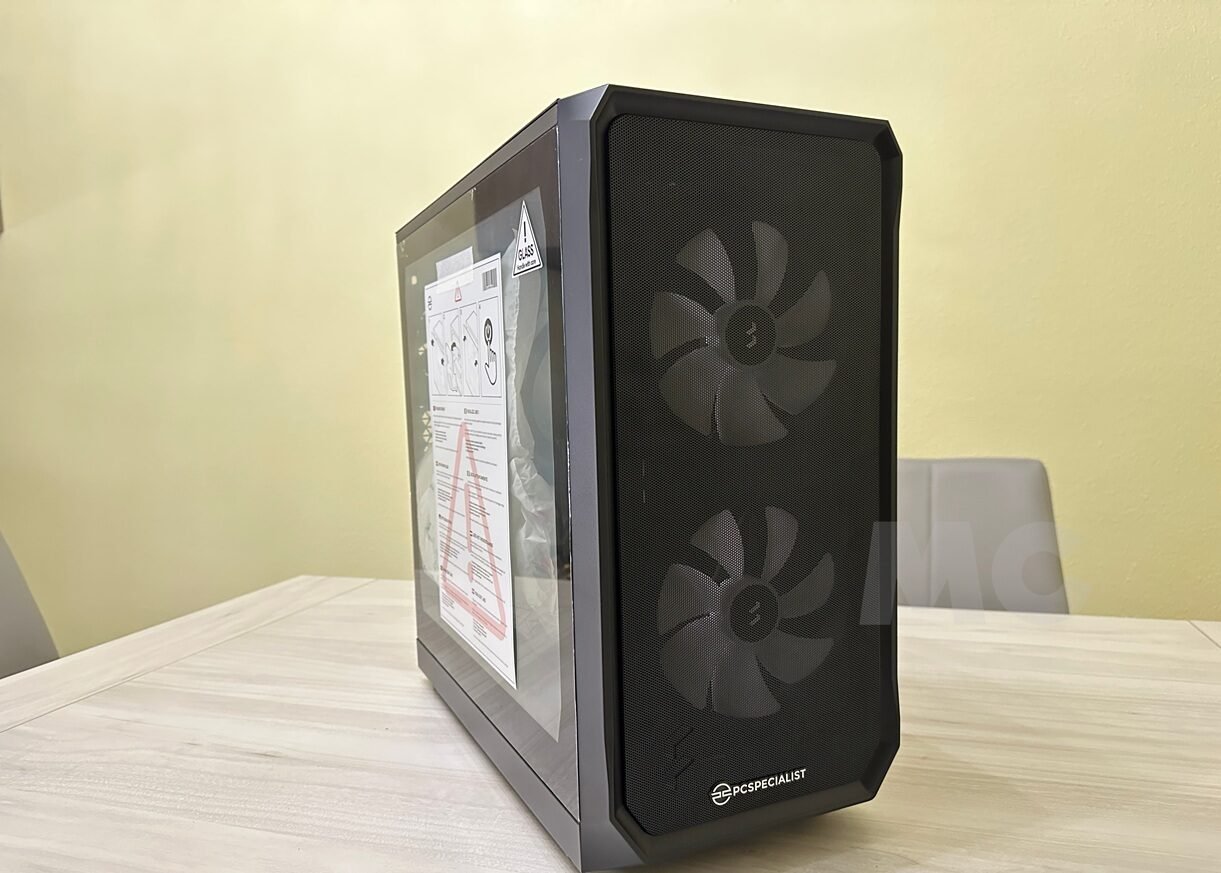 PCSpecialist-Onyx-Extreme-III-1