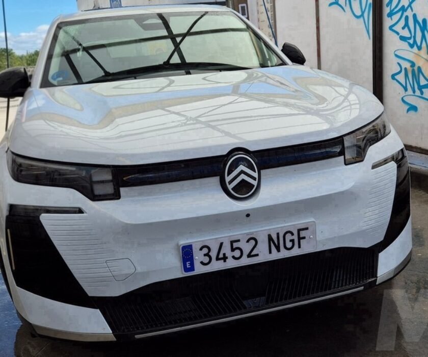 Citroen-e-C5-Aircross-A-00004